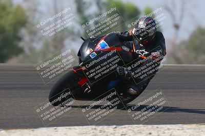 media/Sep-20-2025-TrackDaz (Sat) [[27f0cde673]]/A Group/11am (Turn 2)/